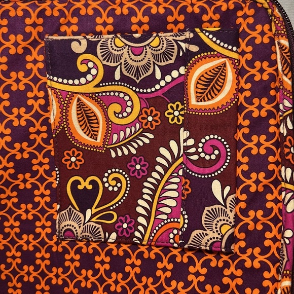 Vera Bradley VERY BERRY Laptop Sleeve Dimensions 17X12 Colorful Floral Preowned - Picture 5 of 11